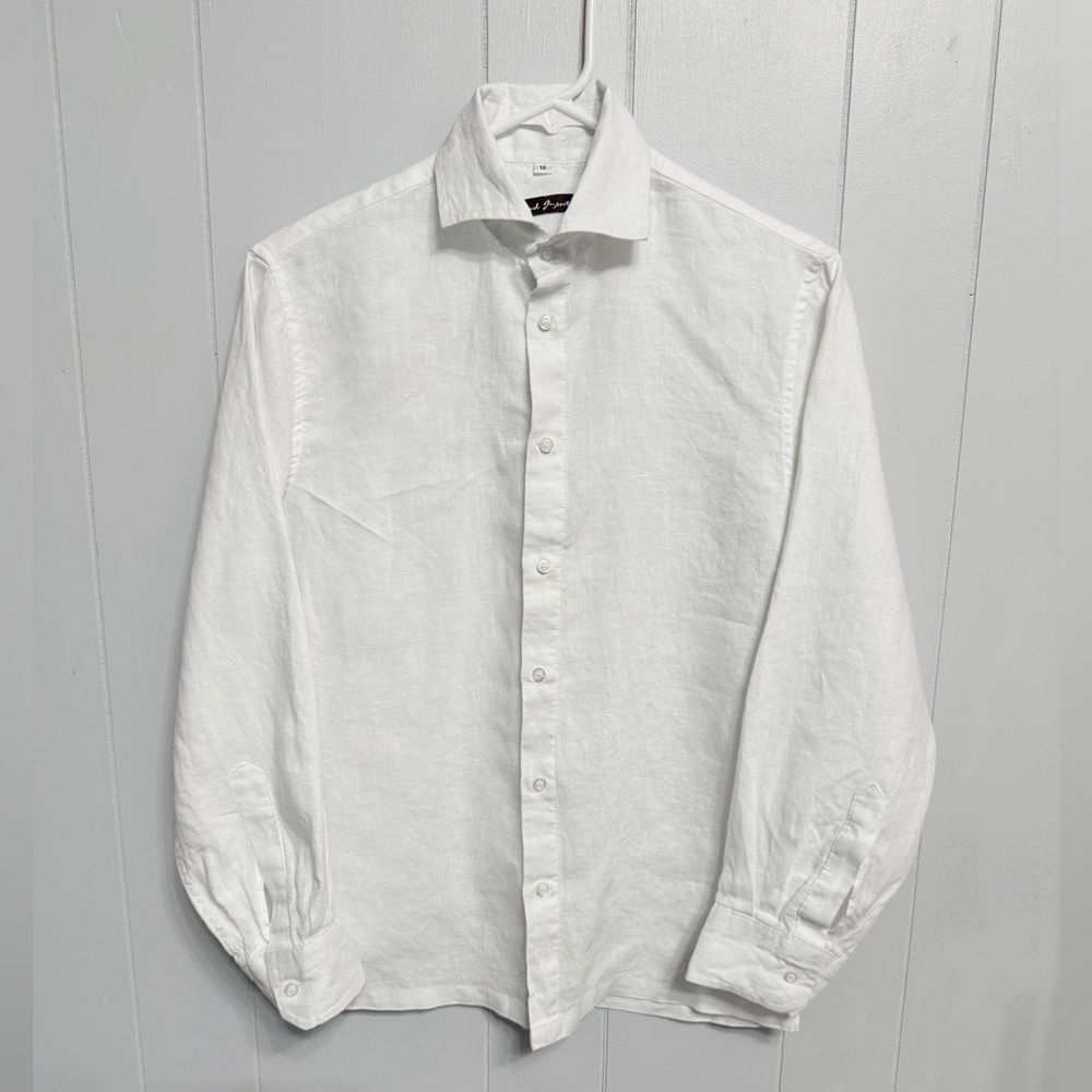 Elegant Linen White  Button-Down Shirt (measurements posted)